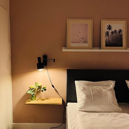 Apartament Hello Noordwijk - Souterrain Hoogwakersbosstraat 6 Zewnętrze zdjęcie