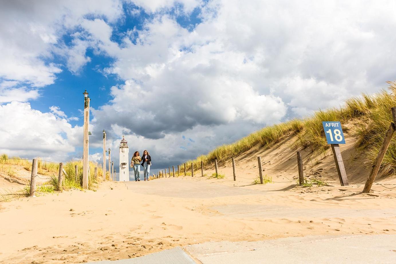 Apartament Hello Noordwijk - Souterrain Hoogwakersbosstraat 6 Zewnętrze zdjęcie