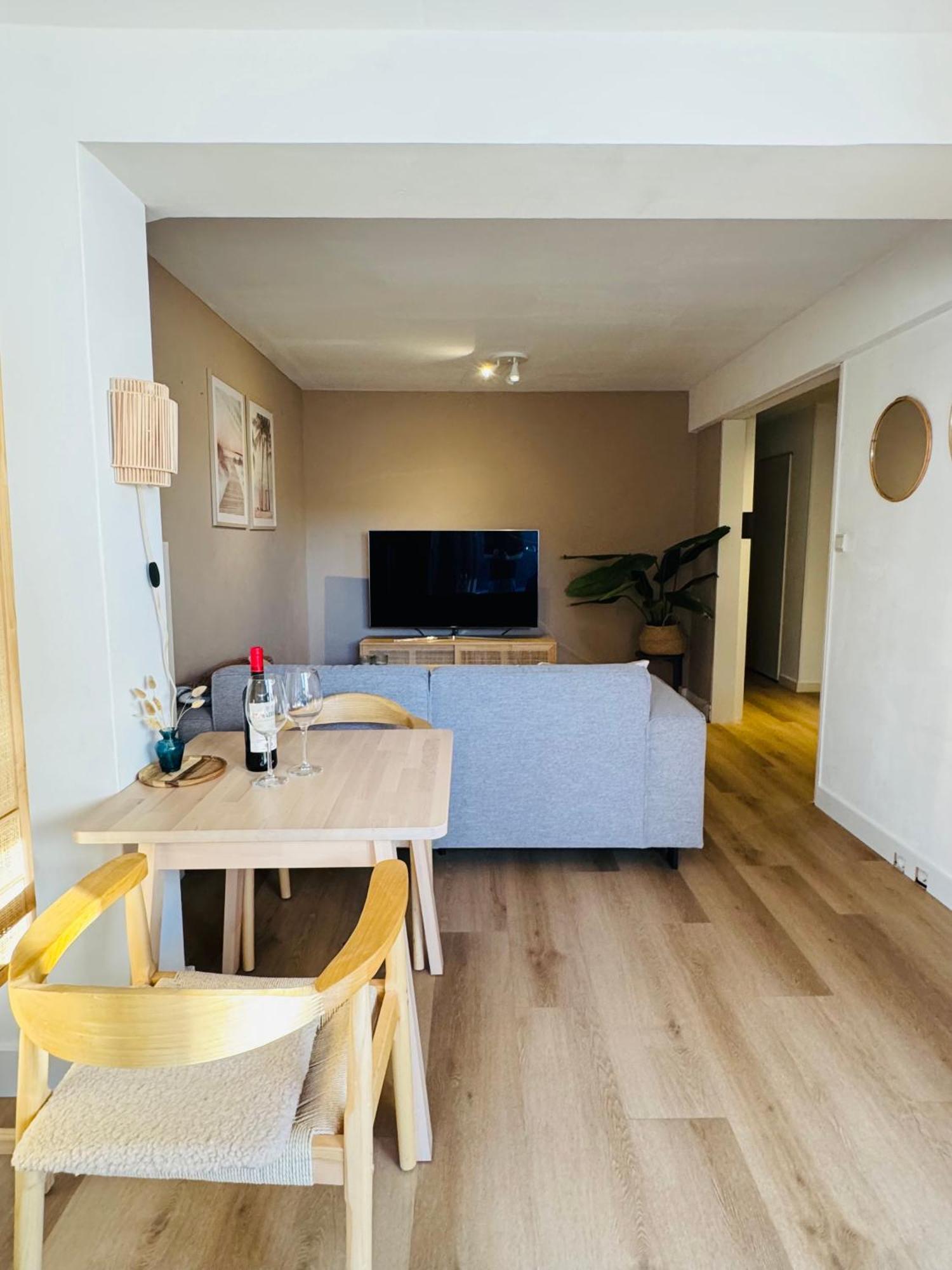 Apartament Hello Noordwijk - Souterrain Hoogwakersbosstraat 6 Zewnętrze zdjęcie